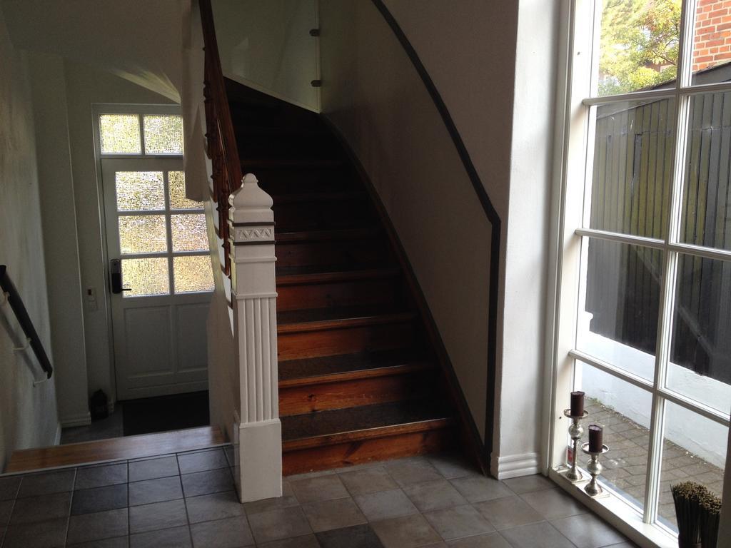 Sweethome Guesthouse Esbjerg Bagian luar foto
